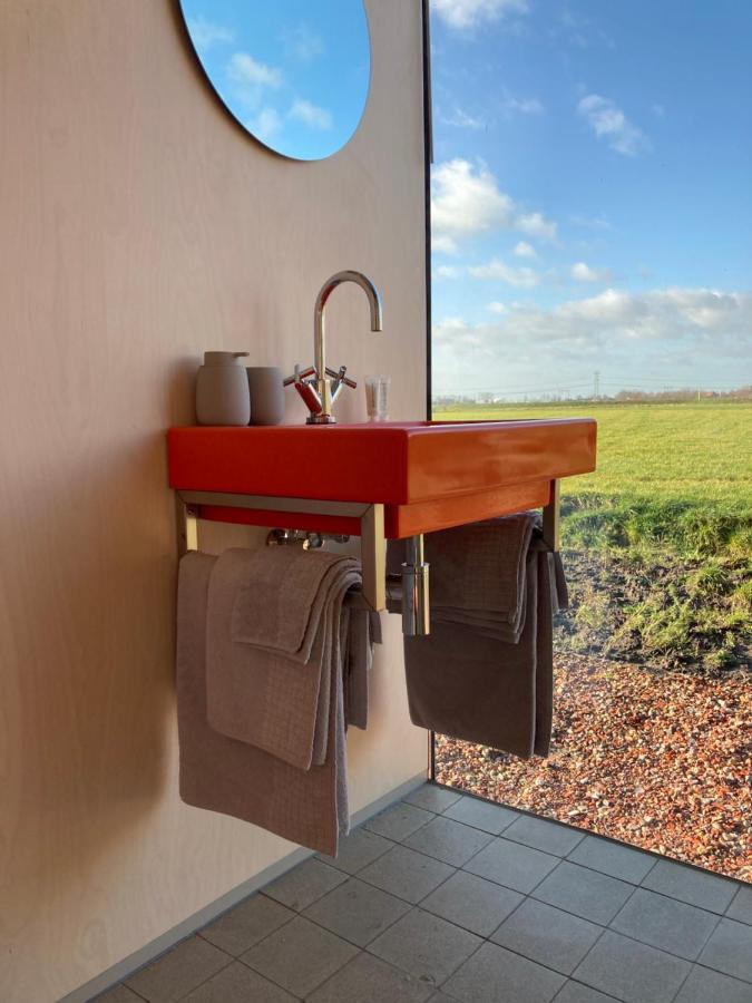 Tiny House Van Hoogspanning Naar Ontspanning Wirdum Dış mekan fotoğraf